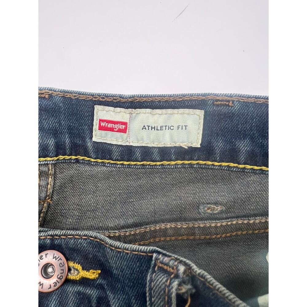 Wrangler Men's Athletic Fit Premium Quality Jeans Size 34 x 32 - Picture 6 of 9